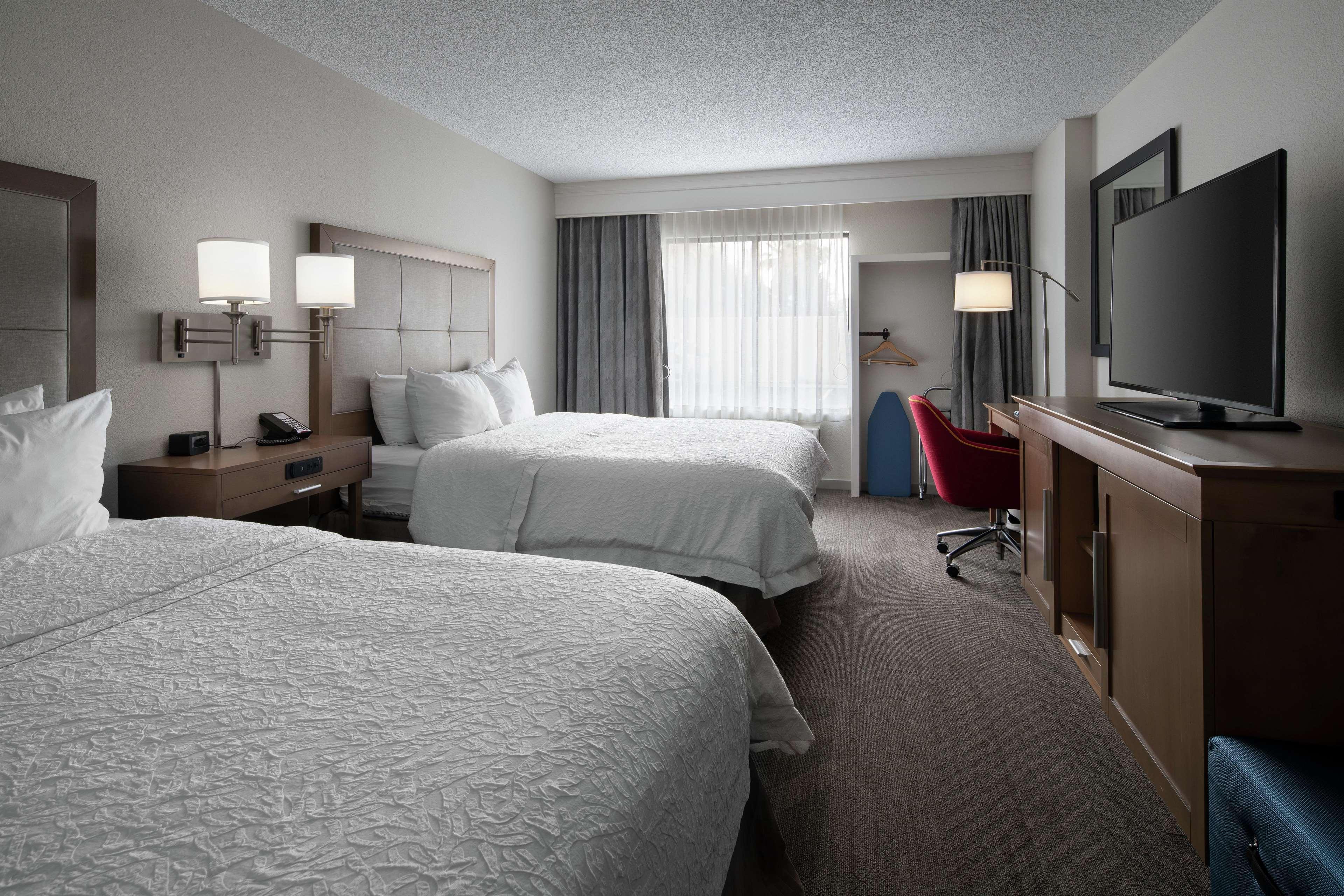 Hampton Inn & Suites Anaheim Garden Grove Eksteriør billede