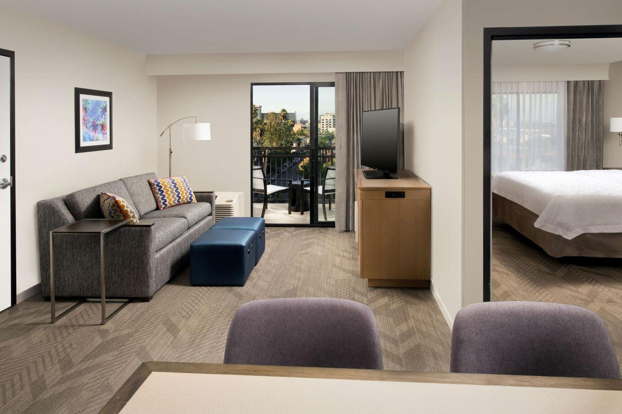 Hampton Inn & Suites Anaheim Garden Grove Eksteriør billede