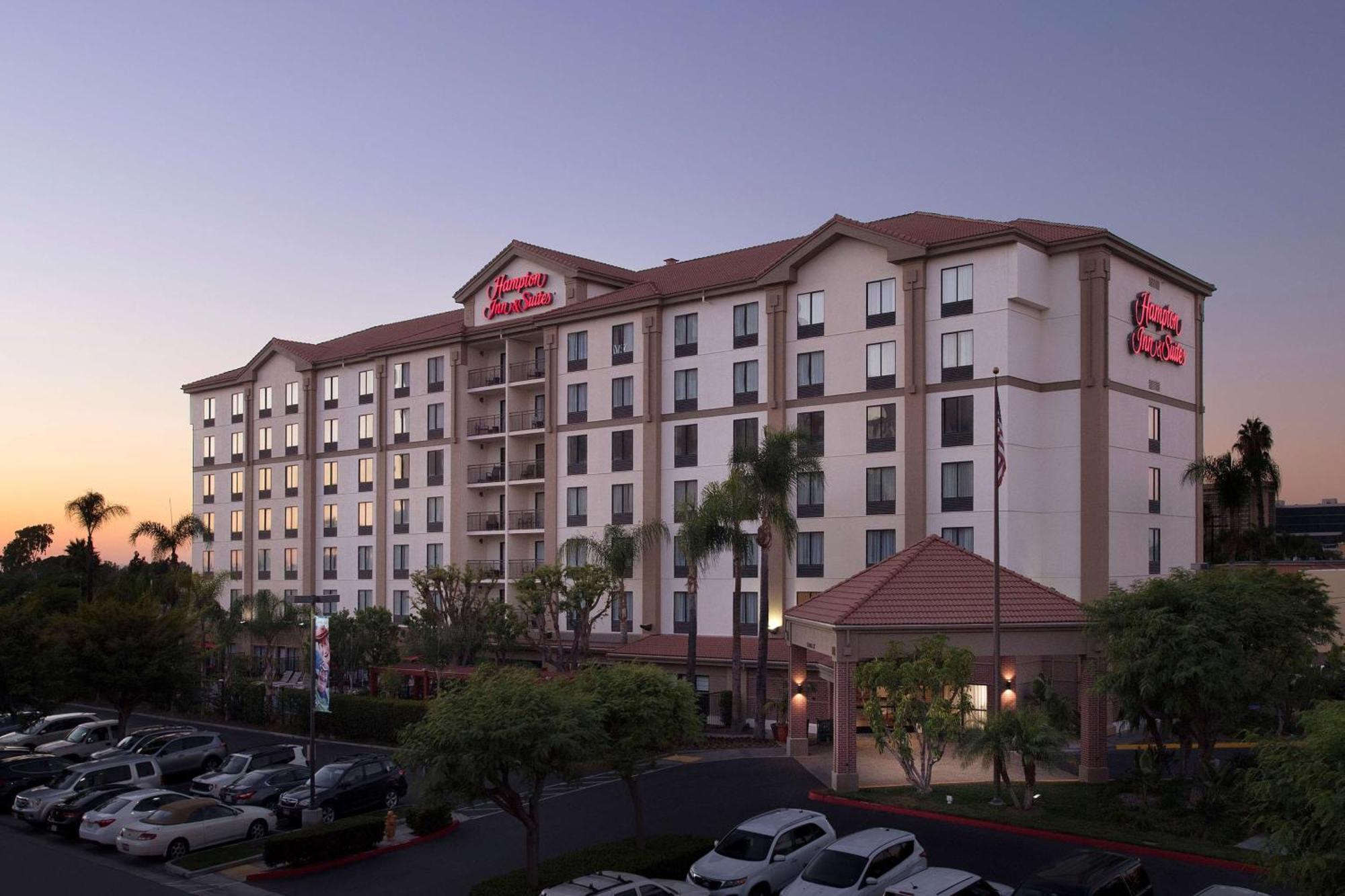 Hampton Inn & Suites Anaheim Garden Grove Eksteriør billede